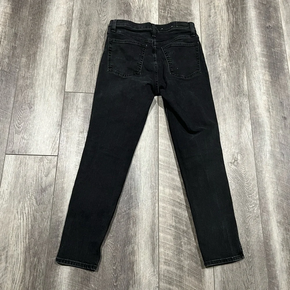 Something Navy size 28”